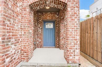 1607 Colorado St in Houston, TX - Building Photo - Building Photo