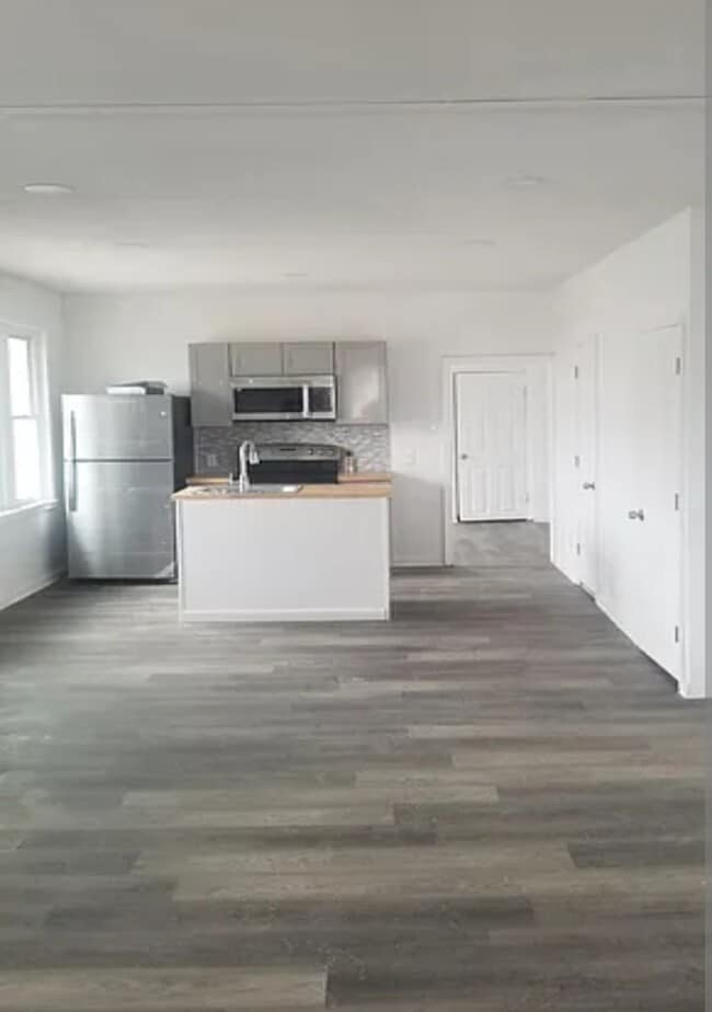5800 Stockton Rd, Unit 5800 Stockton Rd unit #1