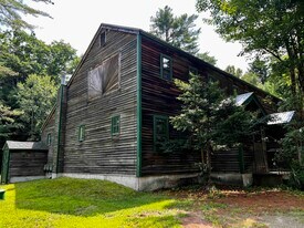 503 Tamworth Rd in Tamworth, NH - Building Photo