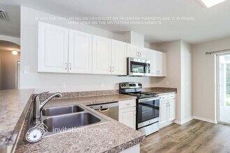 11118 Hidden Breeze Dr, Unit 2088 in Wimauma, FL - Foto de edificio - Building Photo