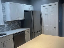 38 Lincoln Pl in Clifton, NJ - Building Photo