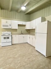 913 E 123rd Ave in Tampa, FL - Building Photo - Building Photo