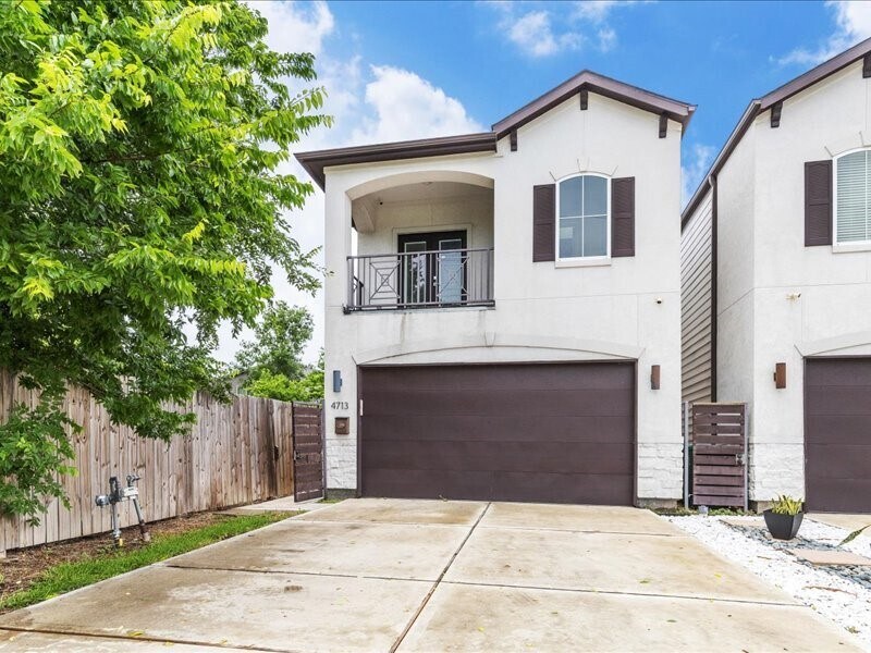 4713 New Orleans St in Houston, TX - Building Photo