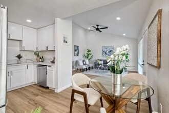 1817 E Grand Ave in Escondido, CA - Building Photo - Building Photo