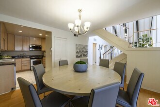 4628 Maytime Ln in Culver City, CA - Building Photo - Building Photo