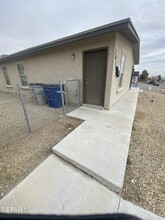 2635 Idalia Ave in El Paso, TX - Foto de edificio - Building Photo