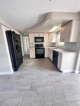 4136 Pinefield Ave in Holiday, FL - Building Photo - Building Photo
