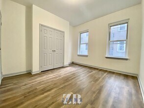 64 W 107th St in New York, NY - Building Photo - Building Photo