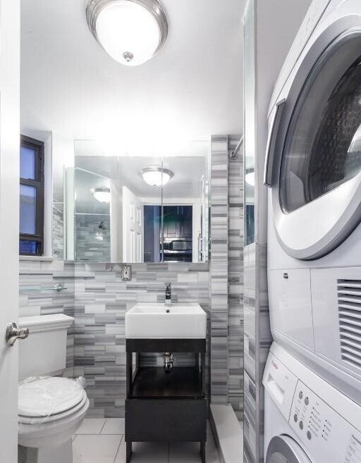 51 Leroy St, Unit 4D in New York, NY - Building Photo - Building Photo