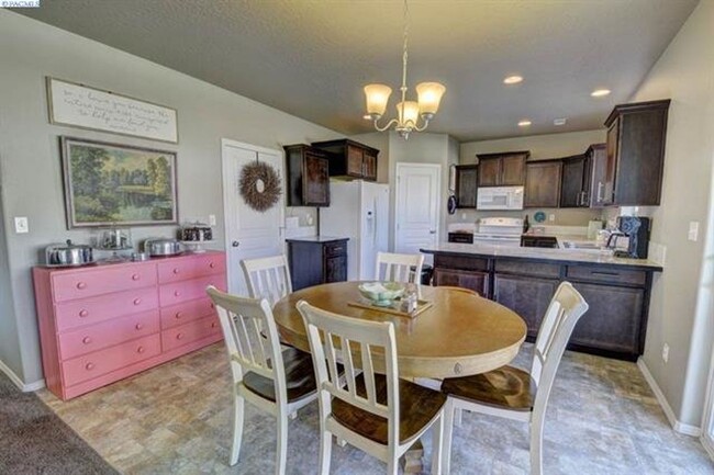 1710 SW Panorama Dr in Pullman, WA - Building Photo - Building Photo