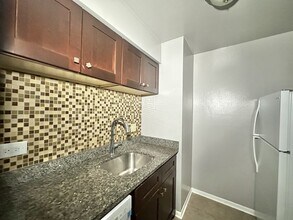 5820 N Sheridan Rd in Chicago, IL - Foto de edificio - Building Photo