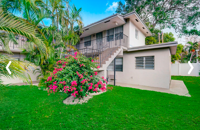 property at 515 SE 9th St