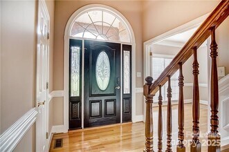 8005 Weddington Downs Dr in Matthews, NC - Building Photo - Building Photo