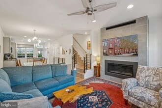 11225 Beaker St in Reston, VA - Building Photo - Building Photo