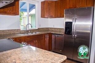 2483 Kapiolani Blvd in Honolulu, HI - Building Photo