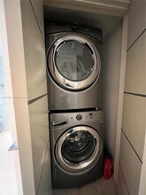 2457 Collins Ave-Unit -1504 in Miami Beach, FL - Building Photo - Building Photo