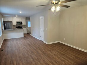 841 Cumberland Dr in Clarksville, TN - Building Photo - Building Photo