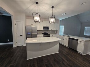 1952 Stackhouse Dr in Fayetteville, NC - Building Photo - Building Photo