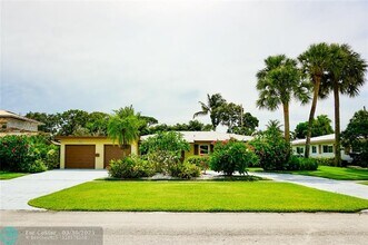 201 SW 7th Ave in Boca Raton, FL - Building Photo - Building Photo