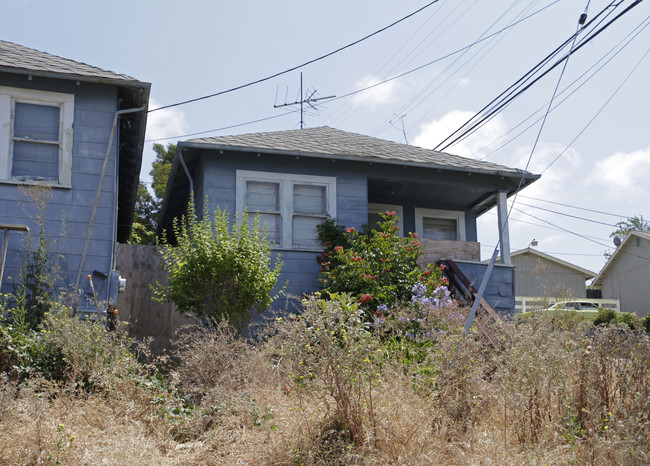 Prime St. Vincent Four Units in Vallejo, CA - Building Photo - Building Photo