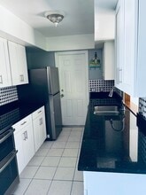 274 NE Brunson Ct in Port St. Lucie, FL - Building Photo - Building Photo