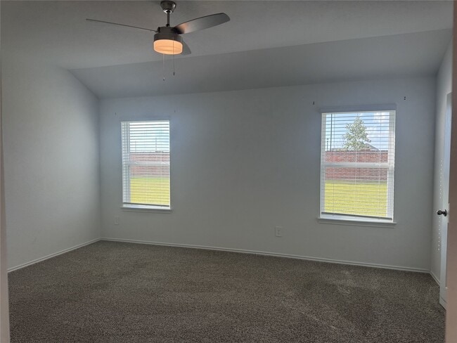 property at 5005 Almond Ter Dr
