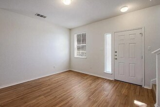 13804 Harris Ridge Blvd in Pflugerville, TX - Building Photo - Building Photo