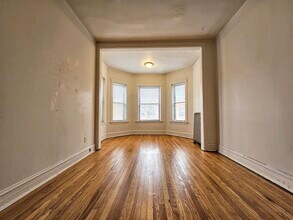 709 W Cornelia Ave in Chicago, IL - Building Photo - Building Photo