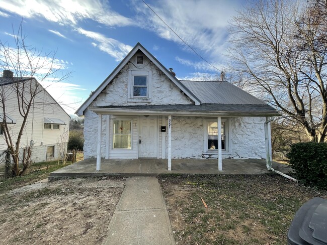 property at 3221 Maryland Ave