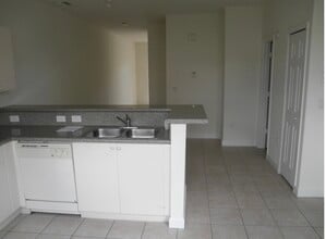 2906 Shoma Dr in Royal Palm Beach, FL - Building Photo - Building Photo