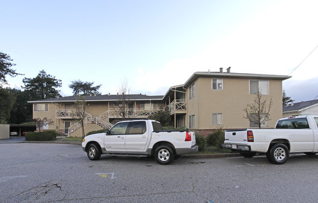 130 Mccornick St in Santa Cruz, CA - Building Photo - Building Photo