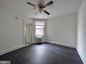 415 Burmont Rd in Drexel Hill, PA - Building Photo - Building Photo