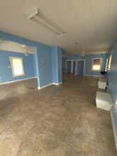 500 W Hildebrand Ave in San Antonio, TX - Building Photo - Building Photo