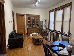 3762 N Kenmore Ave in Chicago, IL - Building Photo - Building Photo