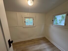 411 E Anapamu St in Santa Barbara, CA - Building Photo