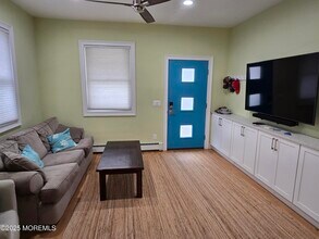 408 4th Ave in Asbury Park, NJ - Building Photo - Building Photo