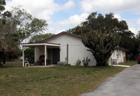 7138 Bellaire Ter in New Port Richey, FL - Foto de edificio - Building Photo