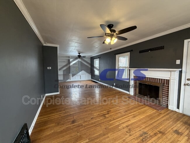 2116 Poplar St in Terre Haute, IN - Building Photo - Building Photo