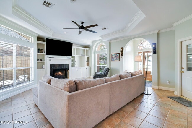 141 Kingspointe Cir in Lafayette, LA - Building Photo - Building Photo