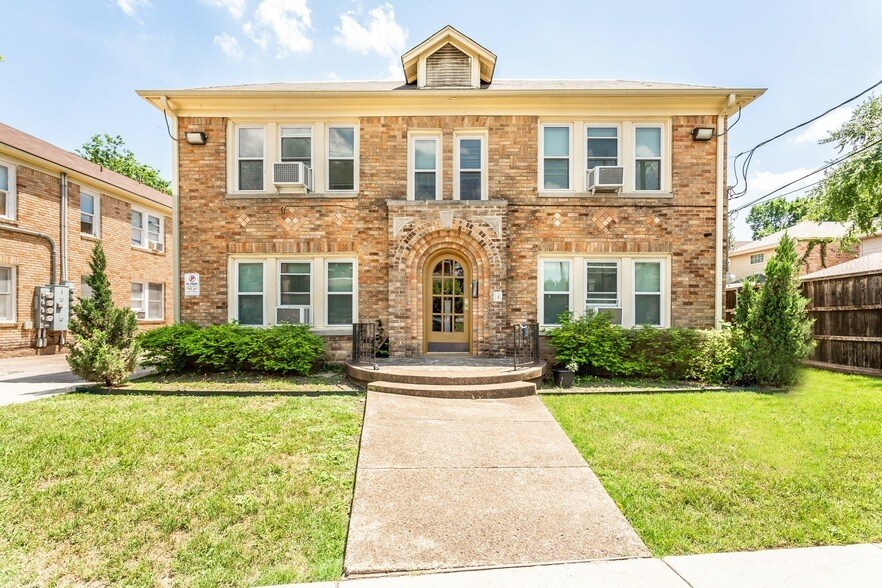 5900 Oram St, Unit 2 in Dallas, TX - Building Photo