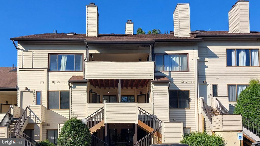 9706 Hellingly Pl in Gaithersburg, MD - Building Photo