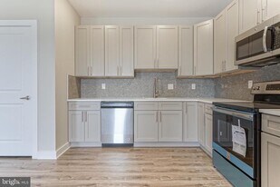 2162 E Norris St in Philadelphia, PA - Building Photo