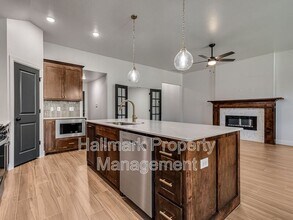 807 Azalea Farms Rd in Noble, OK - Building Photo - Building Photo