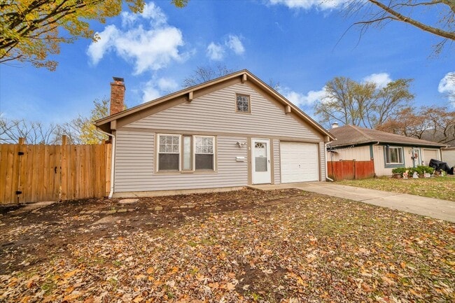 3 Winrock Rd in Montgomery, IL - Building Photo - Building Photo