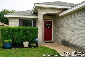 10022 Amberg Path in Helotes, TX - Building Photo