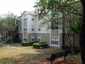 Woodhill in Orlando, FL - Building Photo - Building Photo