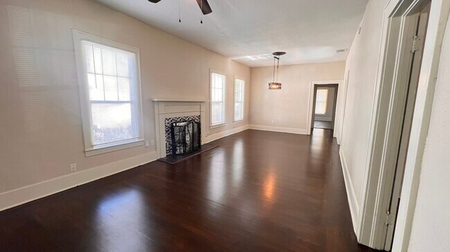 3113 Phyllis St in Jacksonville, FL - Foto de edificio - Building Photo