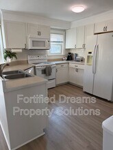 2203 Maywood St in Greensboro, NC - Building Photo - Building Photo