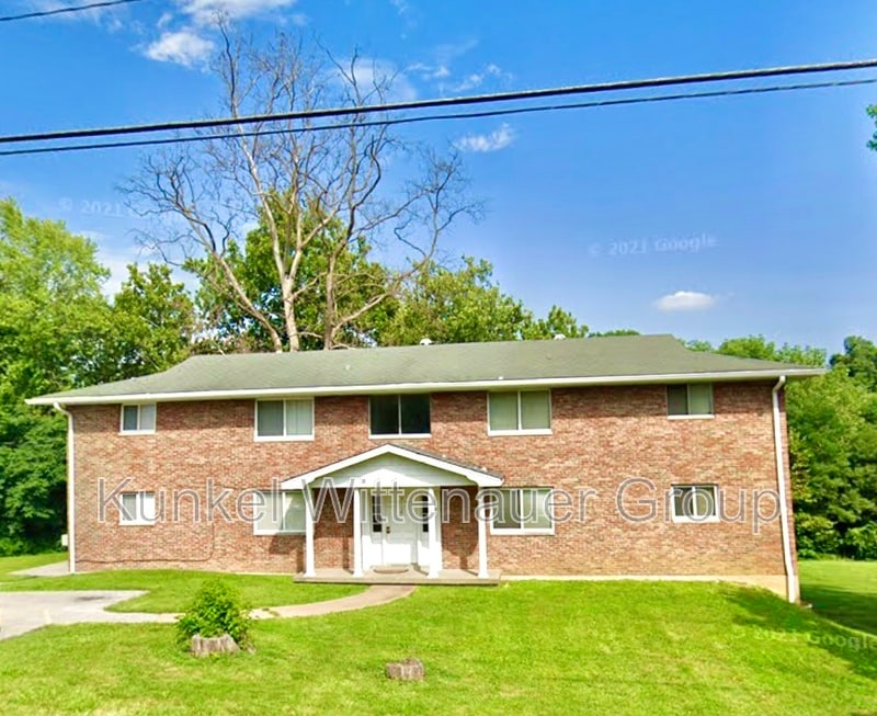 3114 N Illinois St in Belleville, IL - Building Photo