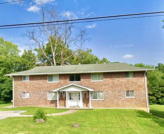 property at 3114 N Illinois St